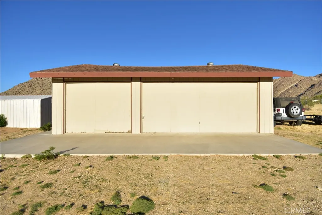 Additional image 43 of 61464 Calle Los Amigos St, Joshua Tree, CA 92252
