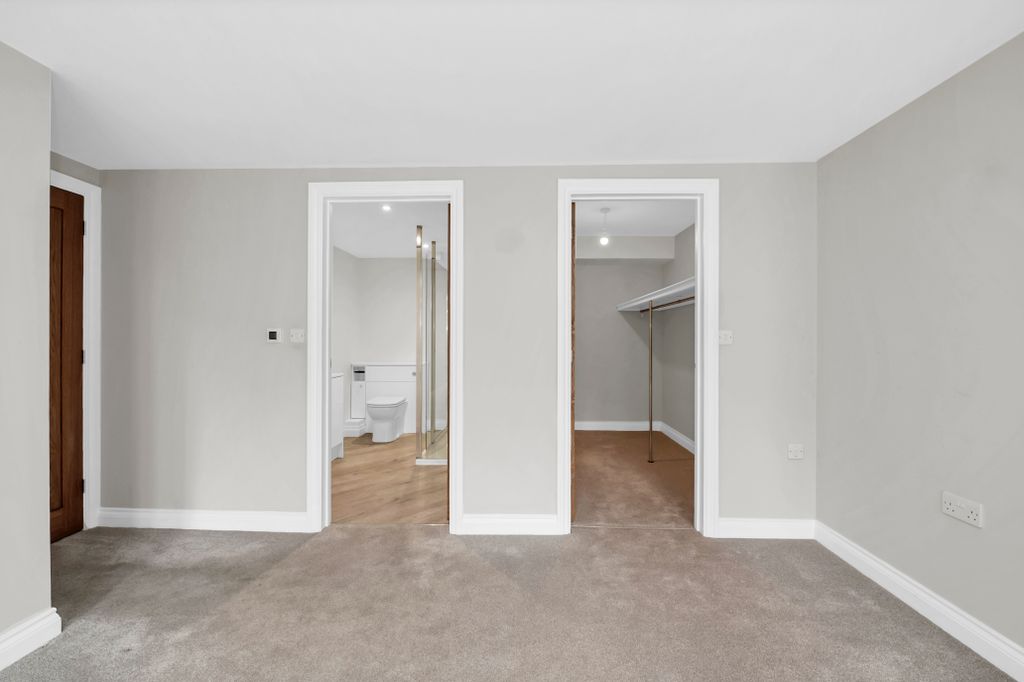 Additional image 10 of 2 bed flat for saleRisbygate Street, Bury St. Edmunds IP33