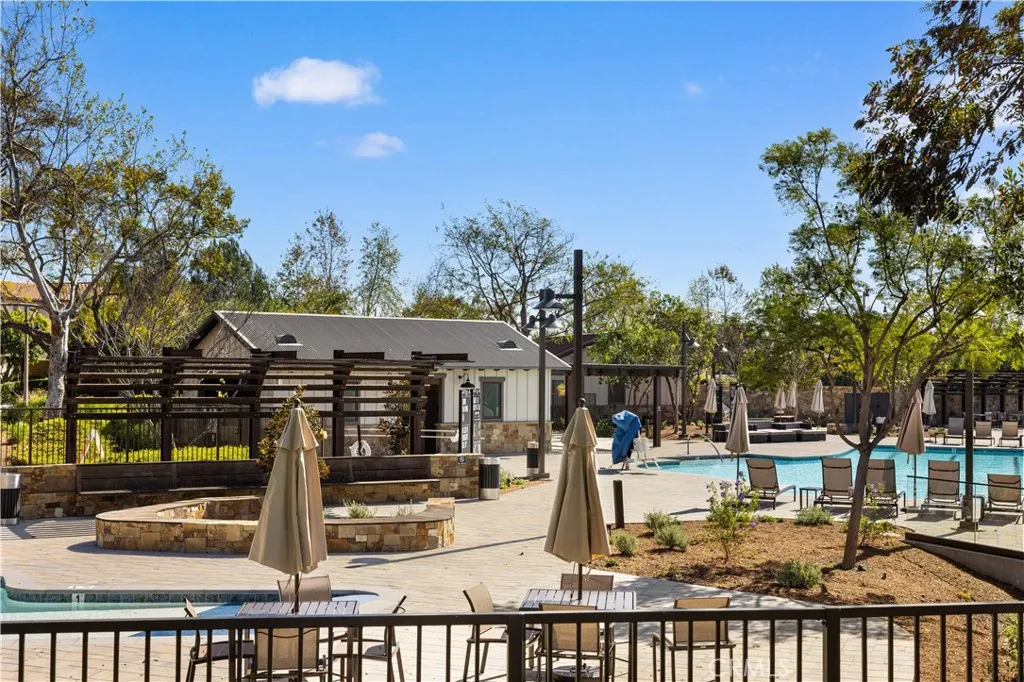 173 Cloudbreak, Irvine, CA 92618