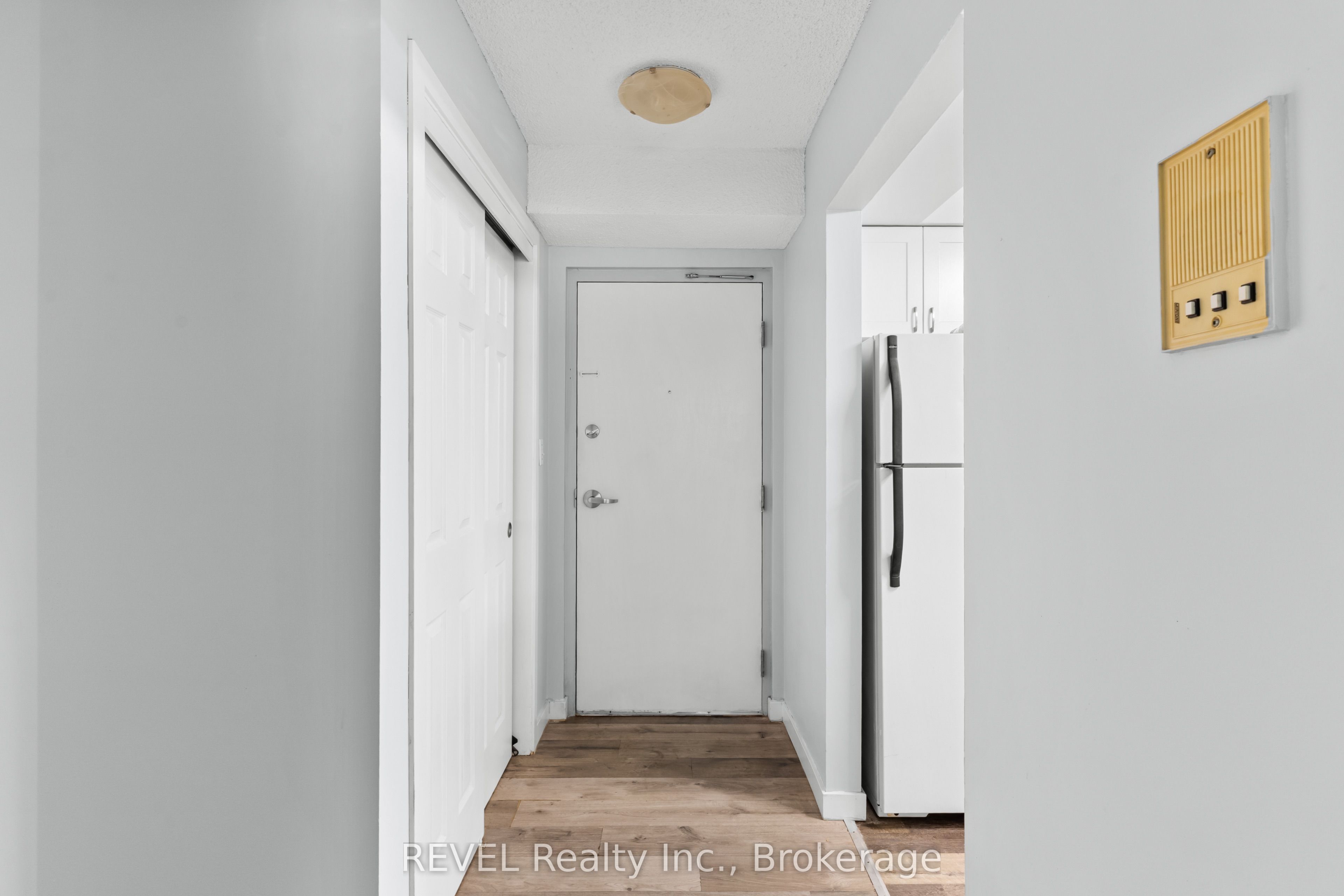 Additional image 4 of 305-5222 Portage Road, Niagara Falls, ON, L2E 6B6