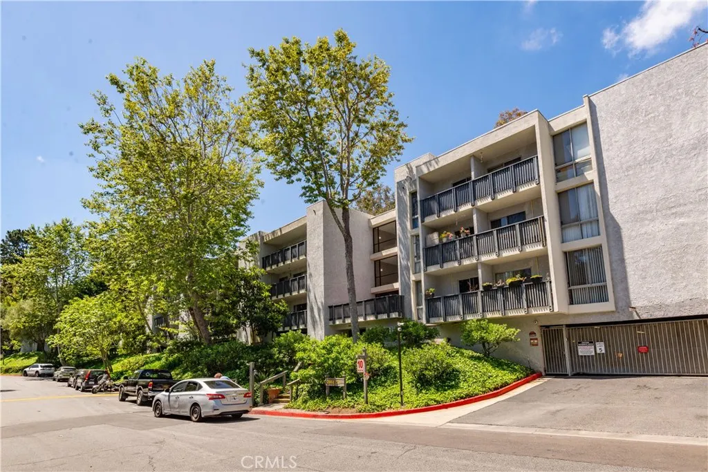 Additional image 72 of 3604 W Estates Ln Unit 310, Rolling Hills Estates, CA 90274