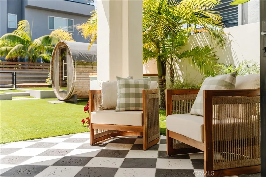 Additional image 90 of 429 20th Street, Manhattan Beach, CA 90266