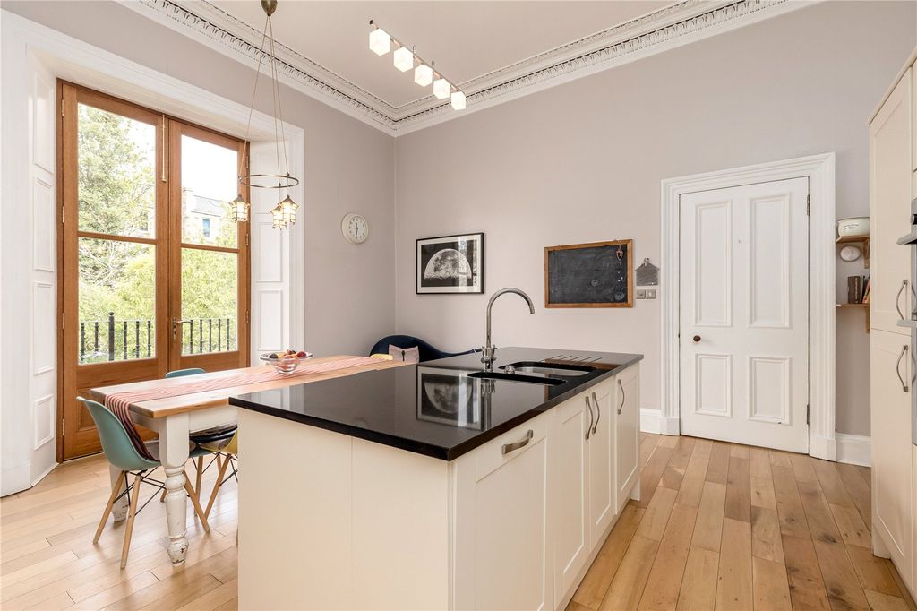 Additional image 6 of 6 bed flat for salePolwarth Terrace, Merchiston, Edinburgh, Midlothian EH11