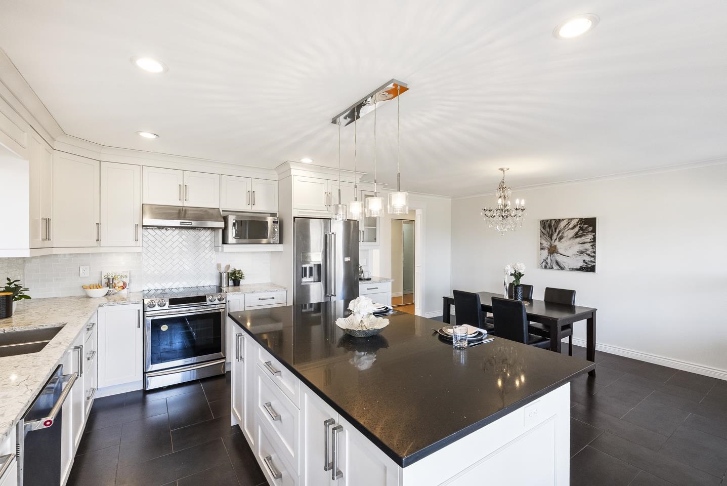 Additional image 3 of 31605 Harmony Court, Abbotsford, BC, V2T 6S7