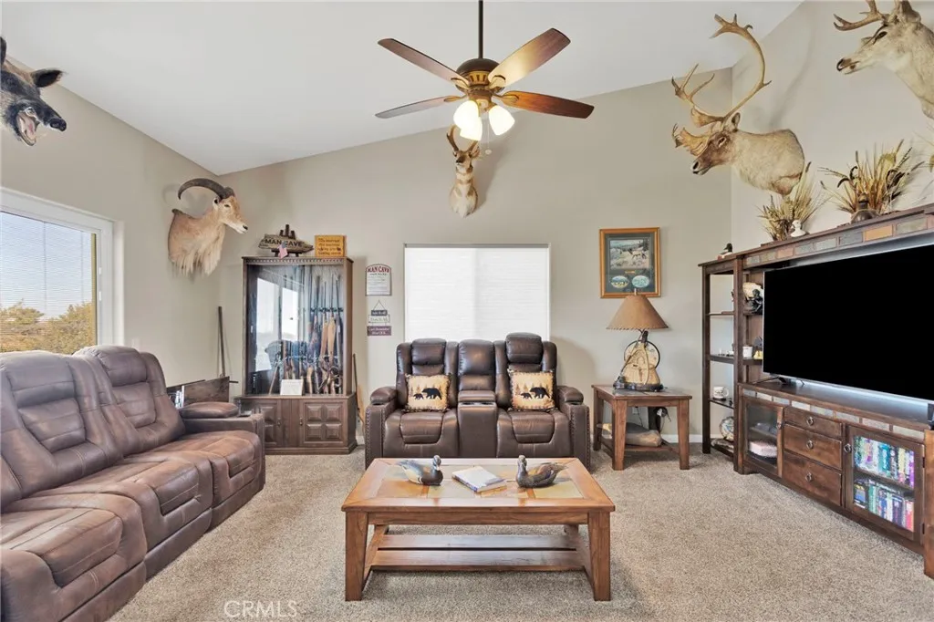 Additional image 86 of 8140 Heartland Cir, Oak Hills, CA 92344