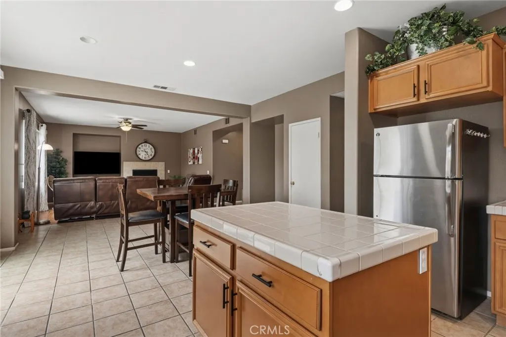 Additional image 34 of 25975 Avenida Classica, Moreno Valley, CA 92551