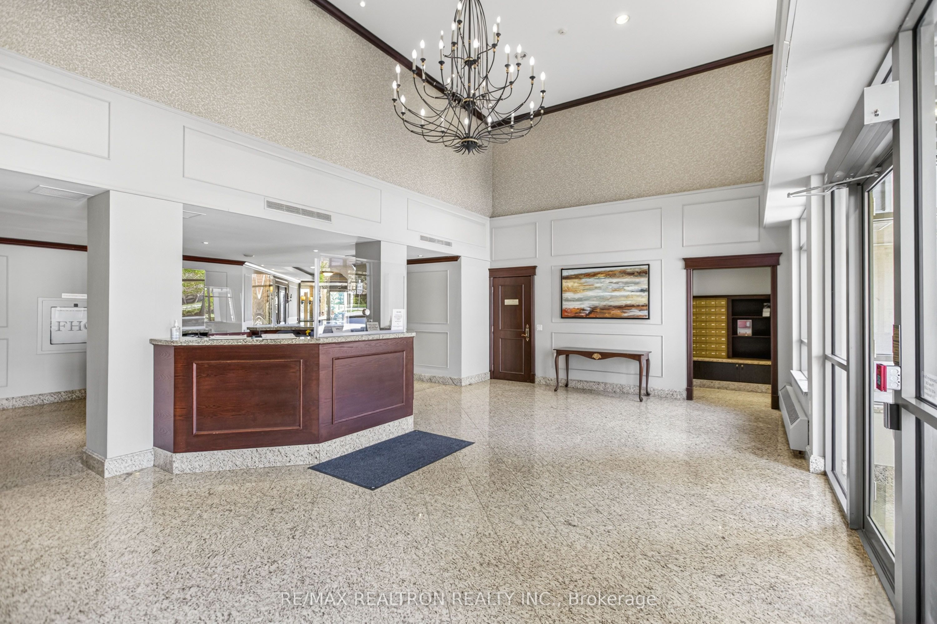 Additional image 5 of 205-1 Clairtrell Road, Toronto, ON, M2N 7H5