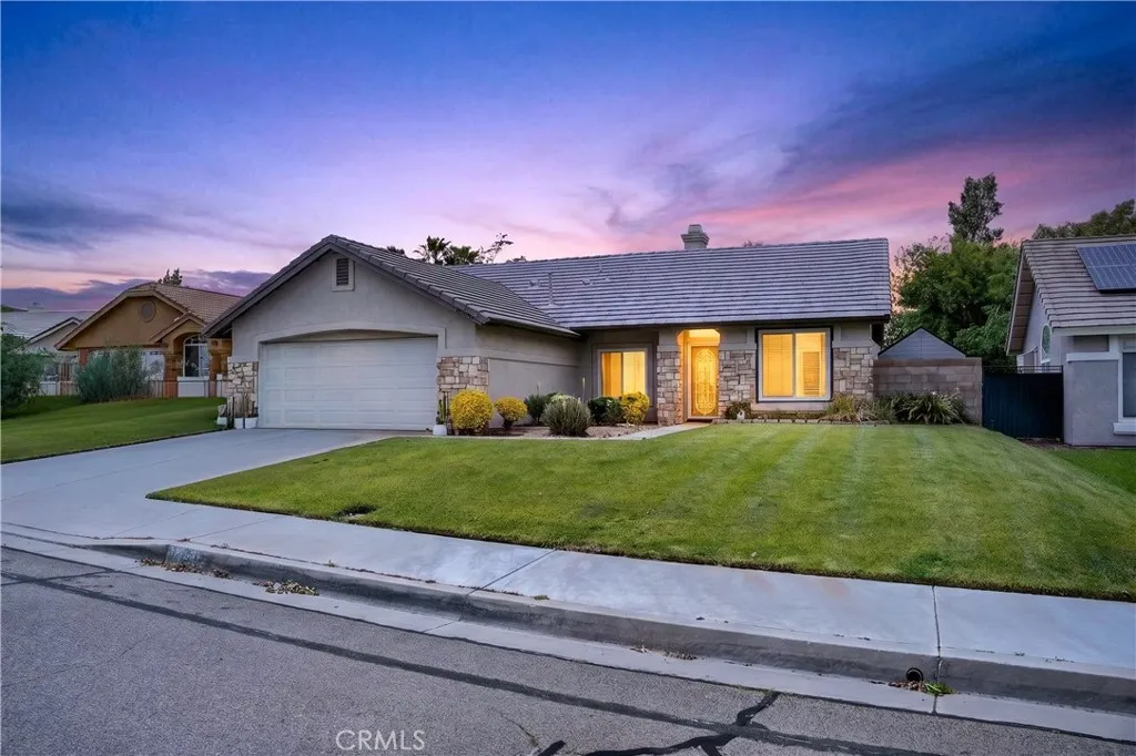 42431 Boulder Dr, Lancaster, CA 93536 photo 4