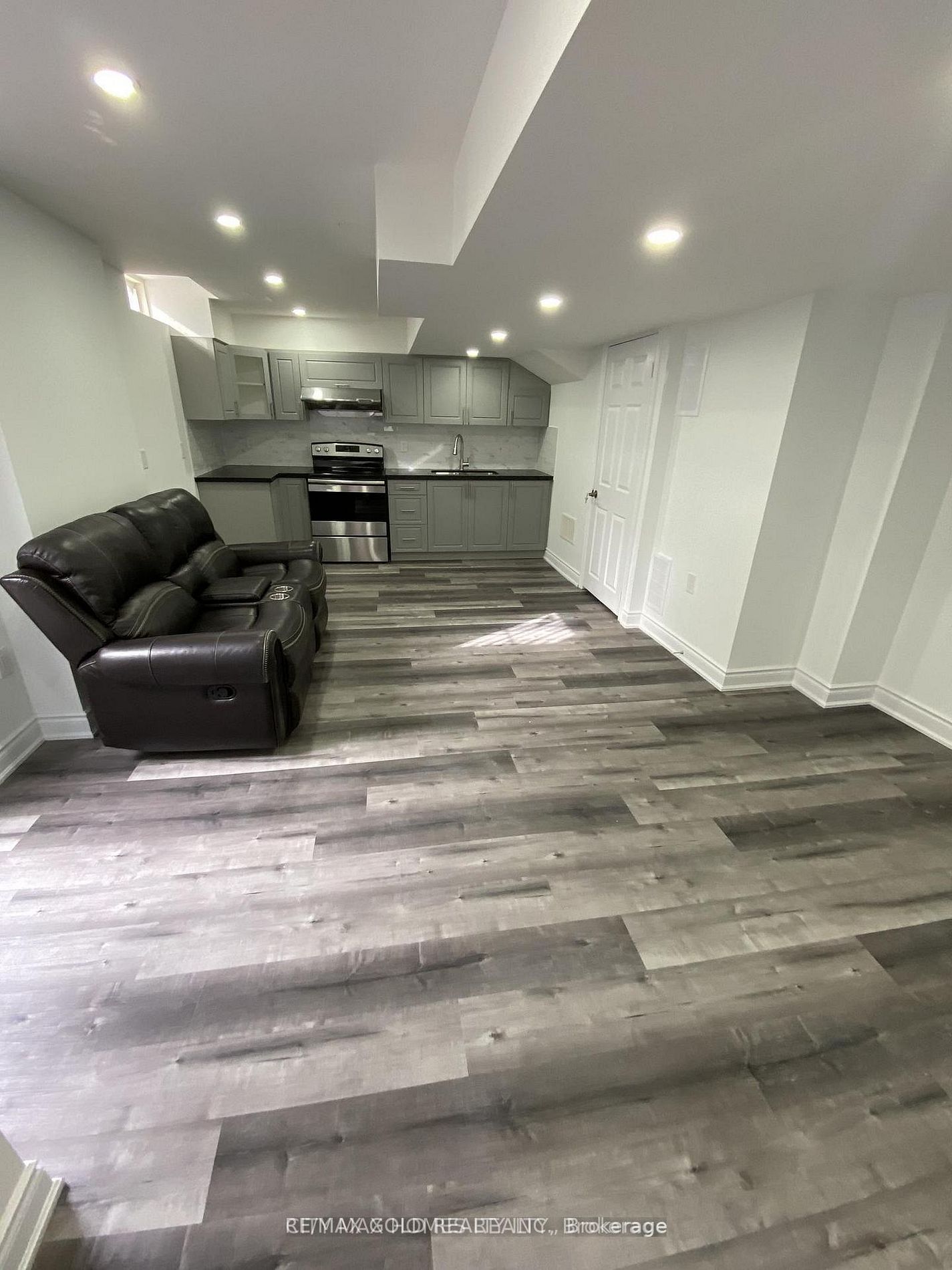 Additional image 2 of 1-83 Commodore Drive, Brampton, ON, L6X 0T4