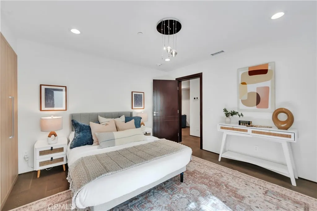 Additional image 136 of 332 Avenue E, Redondo Beach, CA 90277