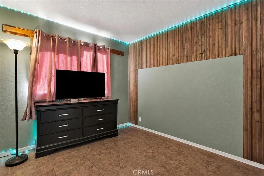 Additional image 52 of 6414 Nielson Road, Phelan, CA 92371