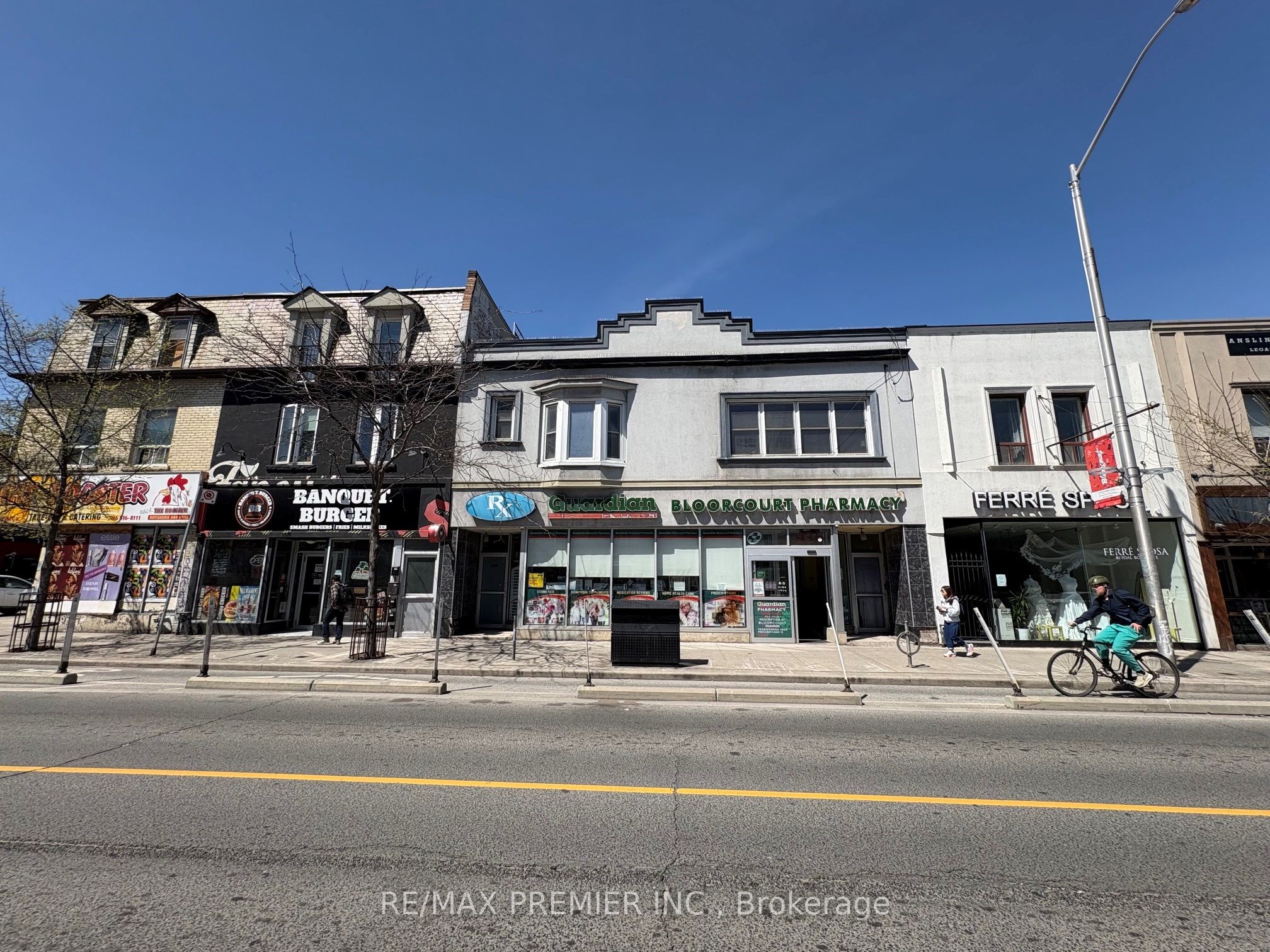 Additional image 2 of Upper-938 Bloor Street W, Toronto, ON, M6H 1L4
