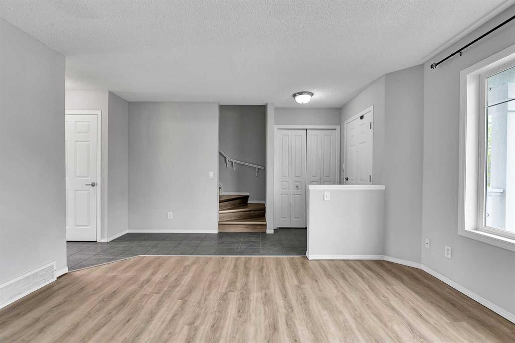 Additional image 4 of 164 Bridleridge Gardens SW, Calgary, AB, T2Y 4L4