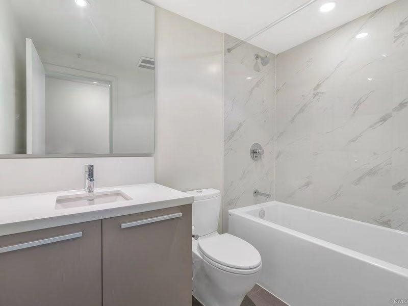 36xx-6333 Silver Avenue, Burnaby, BC, V5H 0C3 photo 4