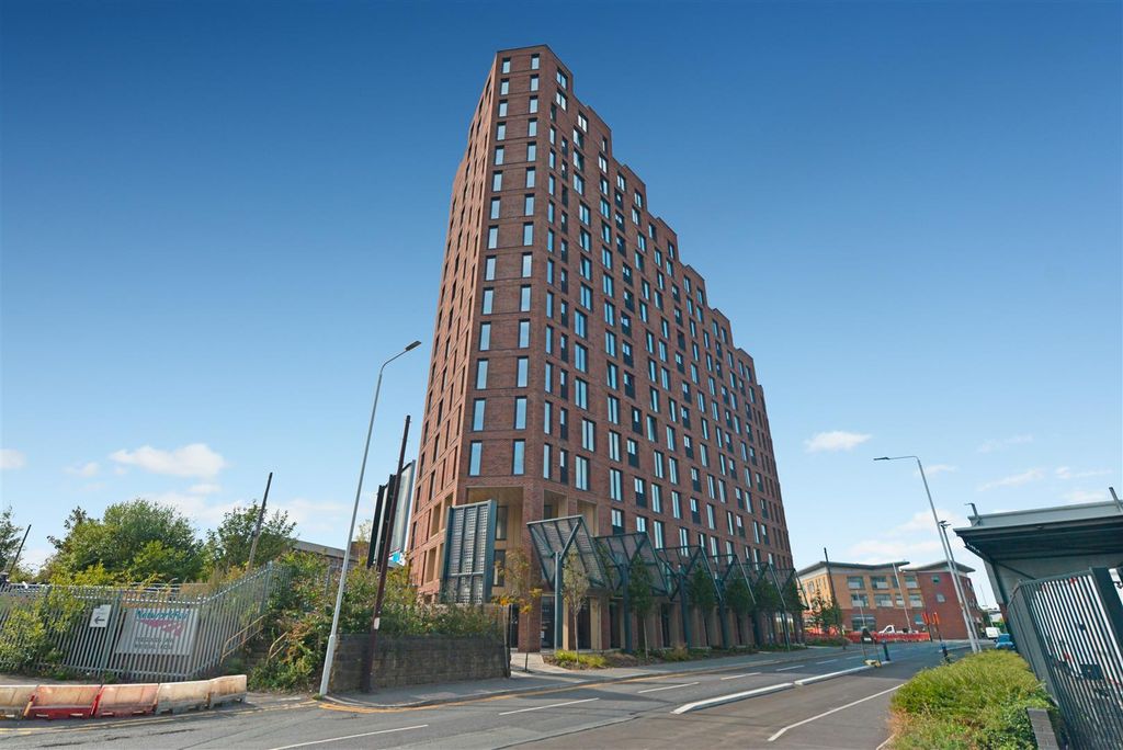 Additional image 18 of 1 bed flat for saleSpringwell Gardens, Leeds LS12