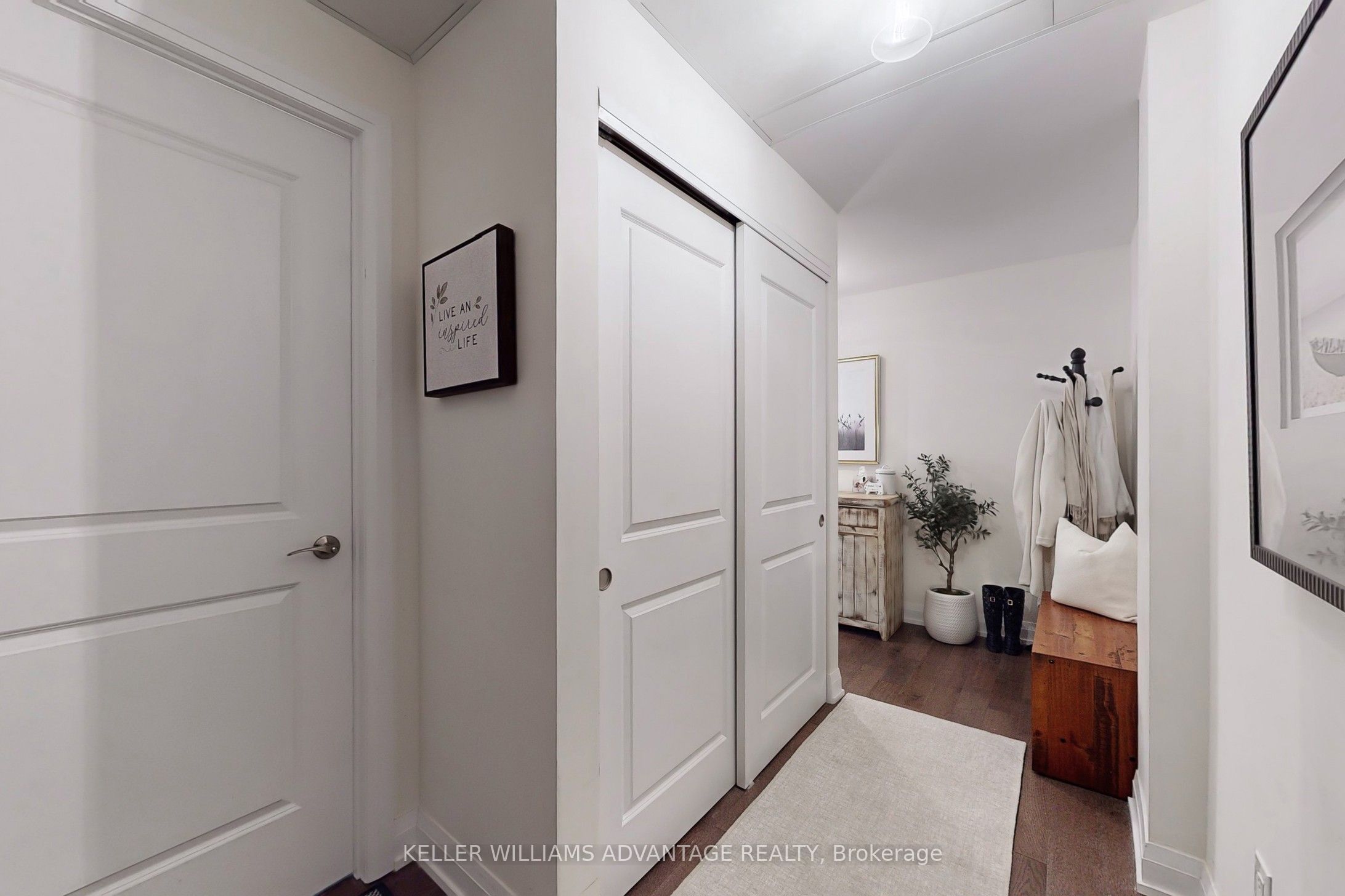 Additional image 4 of 308-200 Woodbine Avenue, Toronto, ON, M4L 3P2