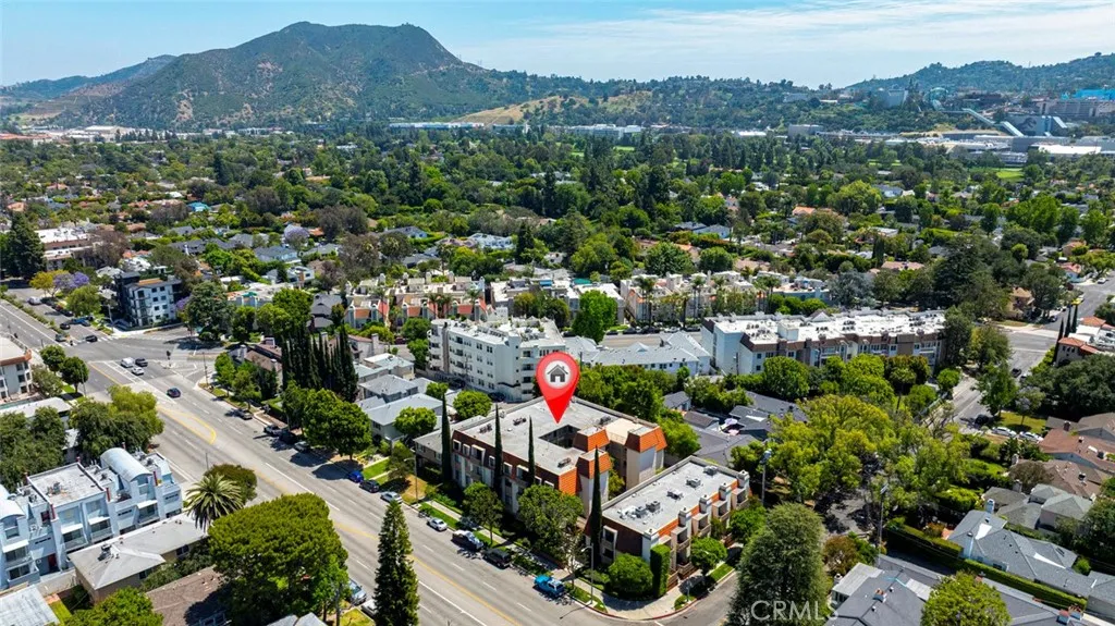 Additional image 34 of 10470 Riverside Dr Unit 102, Toluca Lake, CA 91602