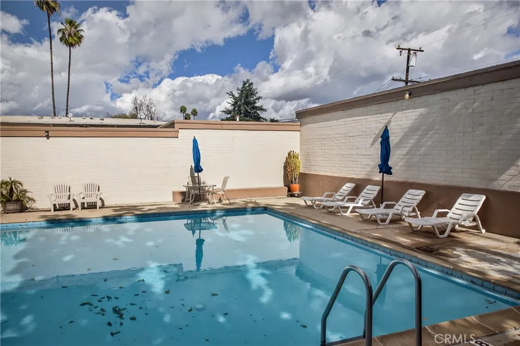 56 N Center, Redlands, CA 92373
