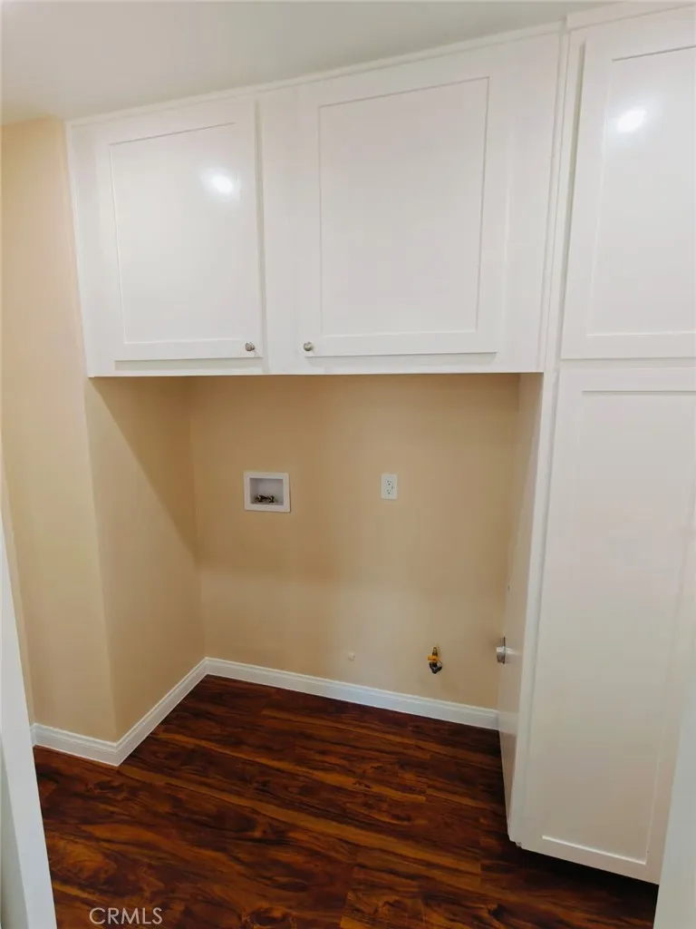 Additional image 136 of 7630 Minstrel Ave, Canoga Park, CA 91304