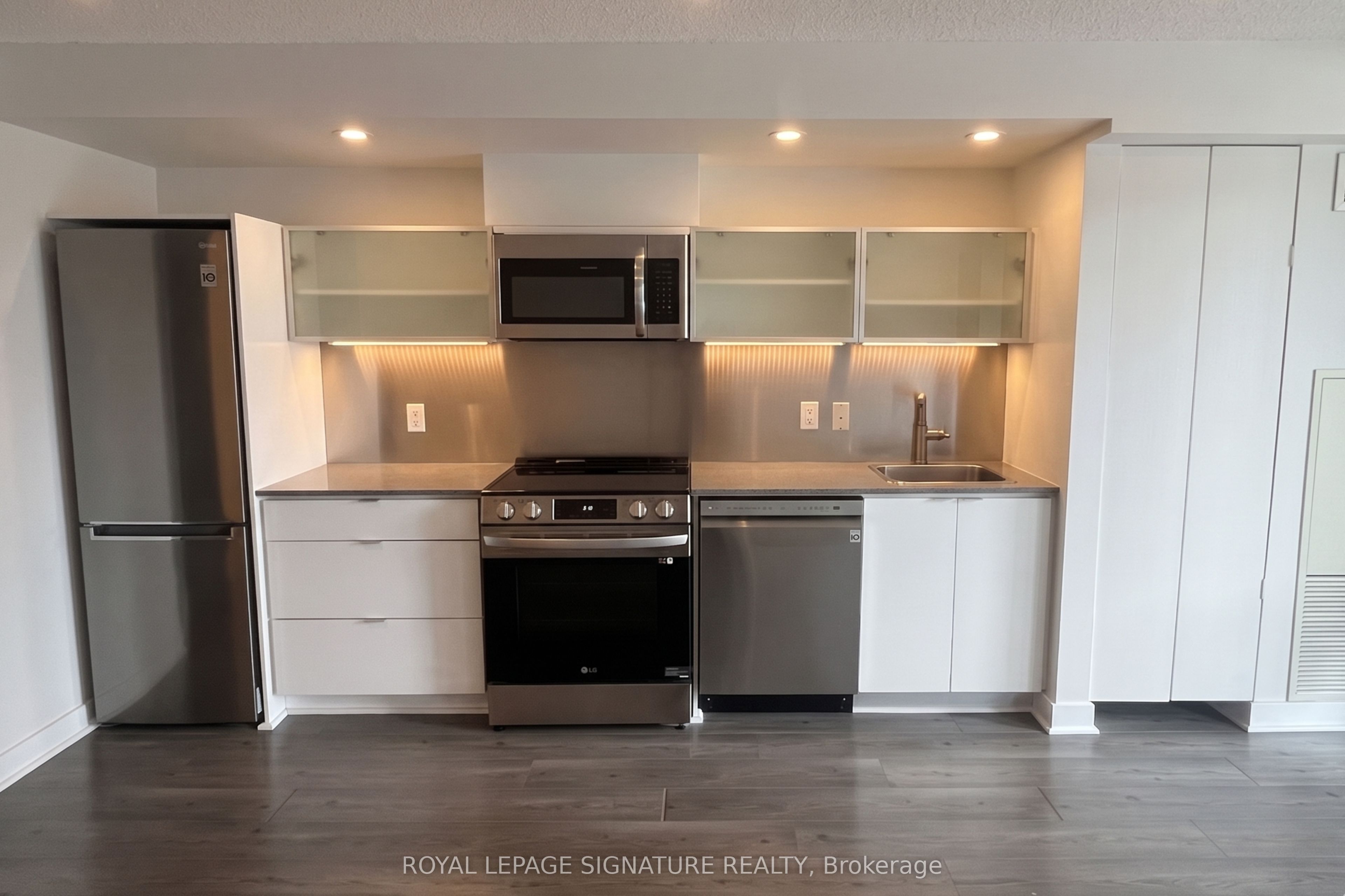 Additional image 5 of 317-4K Spadina Avenue, Toronto, ON, M5V 3Y9