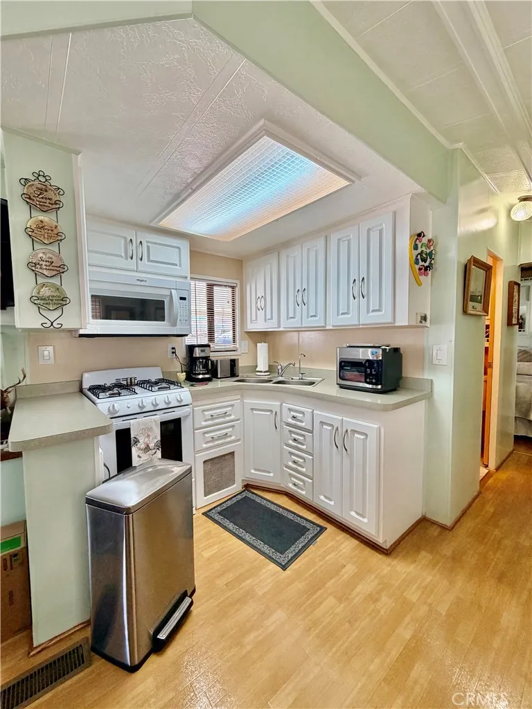 Additional image 85 of 1295 S Cawston Avenue Unit 262, Hemet, CA 92545