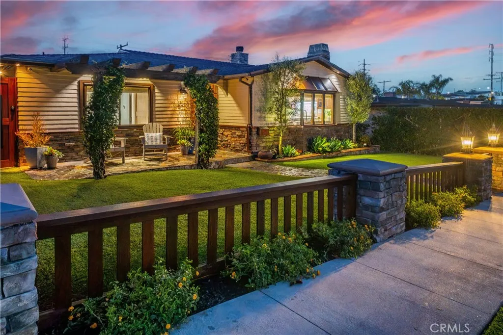 Additional image 76 of 1029 E Acacia Ave, El Segundo, CA 90245