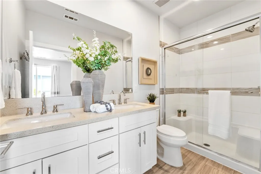 Additional image 64 of 8417 Tweedy Ln, Downey, CA 90240