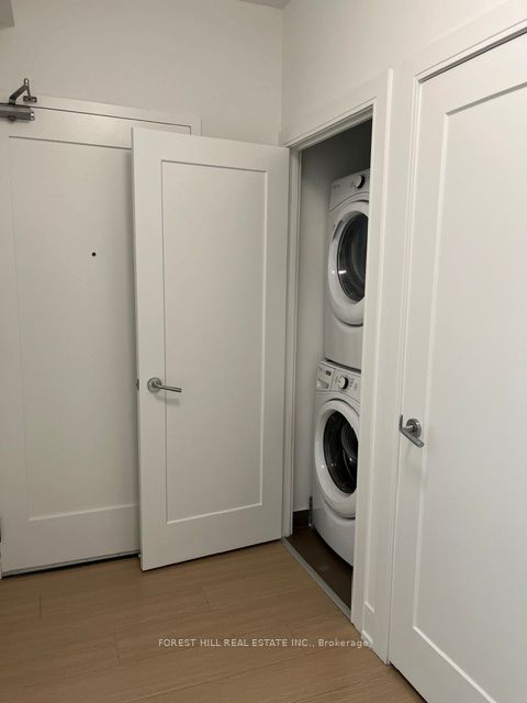 Additional image 5 of 2404-310 Tweedsmuir Avenue, Toronto, ON, M5P 2Y2
