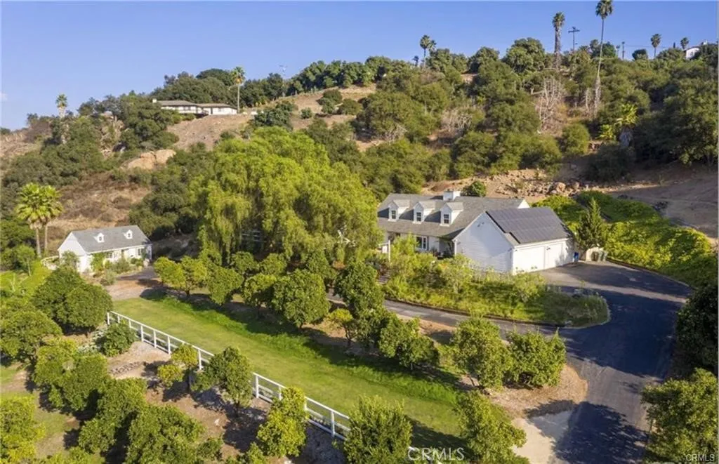Additional image 2 of 3945 Pala Mesa Dr, Fallbrook, CA 92028