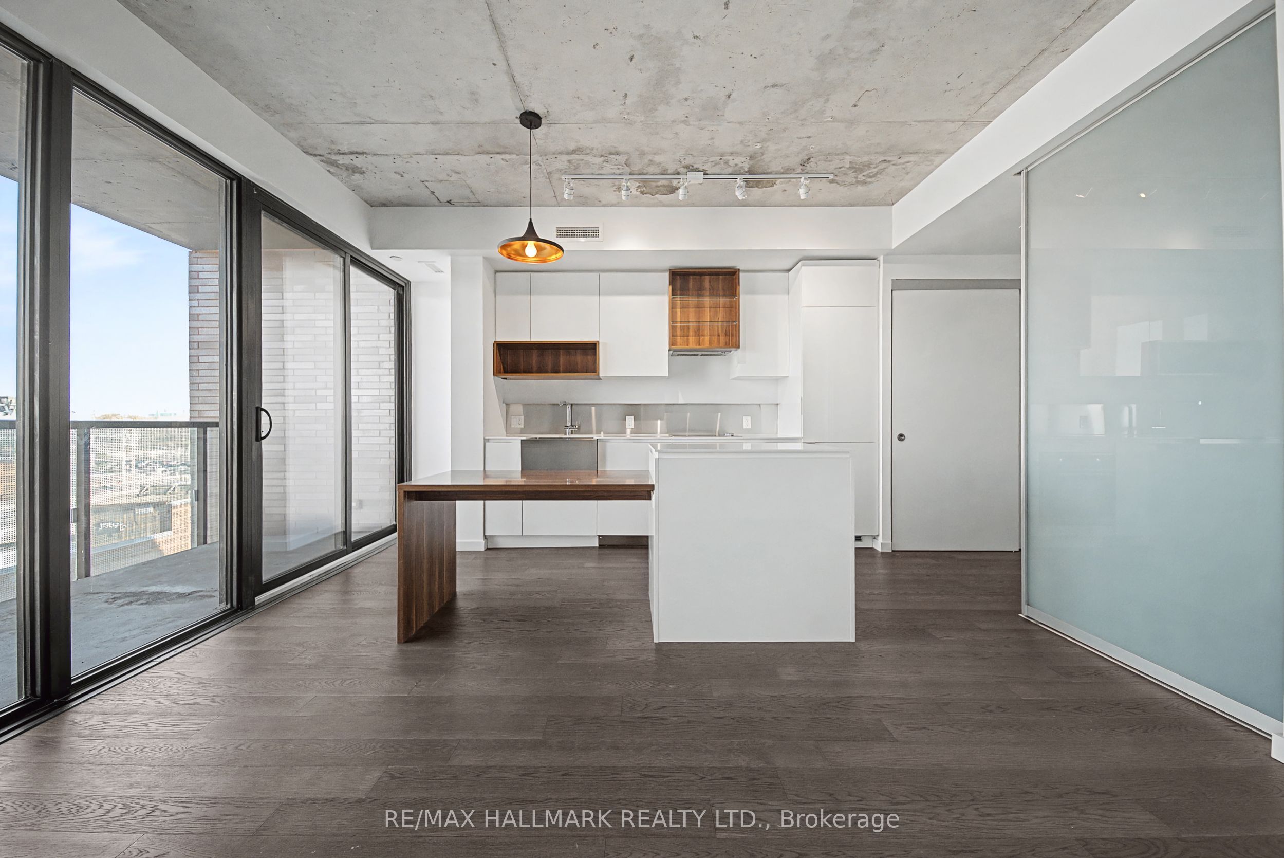Additional image 6 of 609-383 Sorauren Avenue, Toronto, ON, M6R 0A4