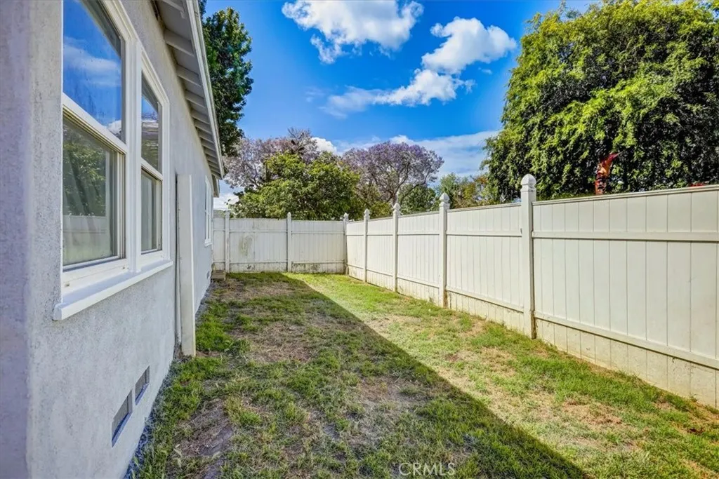 Additional image 87 of 301 E Forhan Street, Long Beach, CA 90805