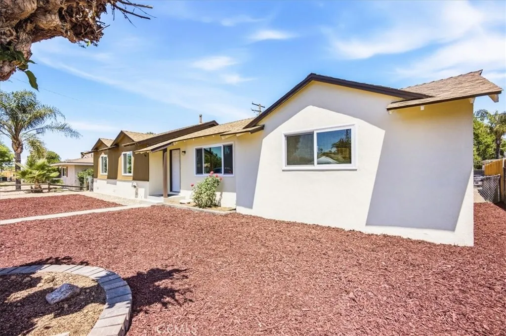 Additional image 4 of 548 W Montrose Ave, Hemet, CA 92543