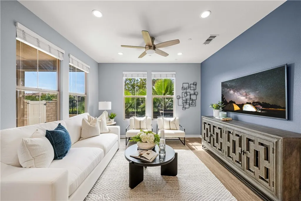 Additional image 7 of 65 Finch, Lake Forest, CA 92630
