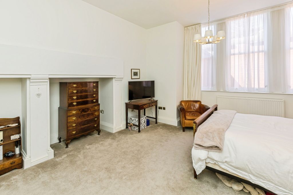 Additional image 13 of 2 bed flat for saleBlencowe Close, Chester CH1