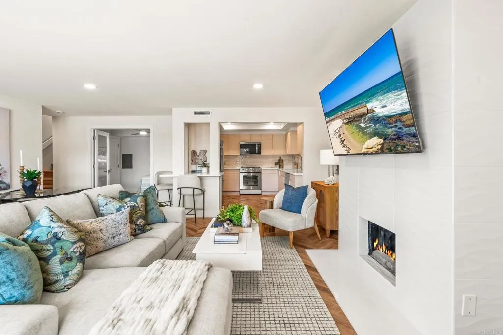 Additional image 3 of 90 Montego Court, Coronado, CA 92118