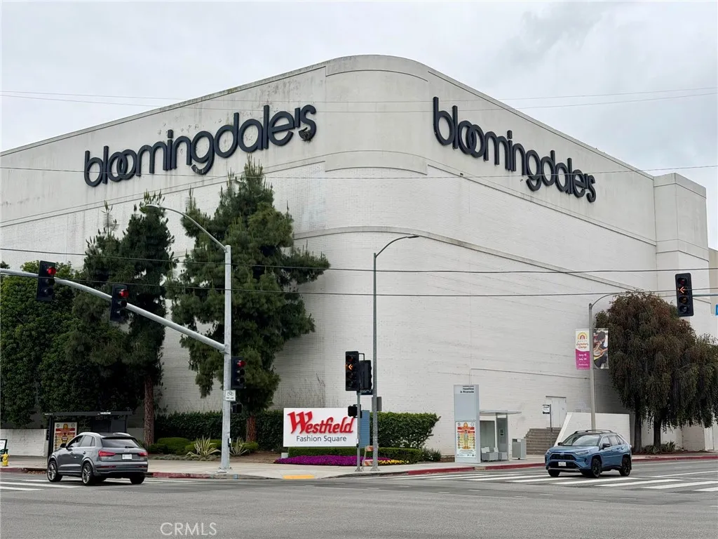 4915 Tyrone Avenue Unit 136, Sherman Oaks, CA 91423