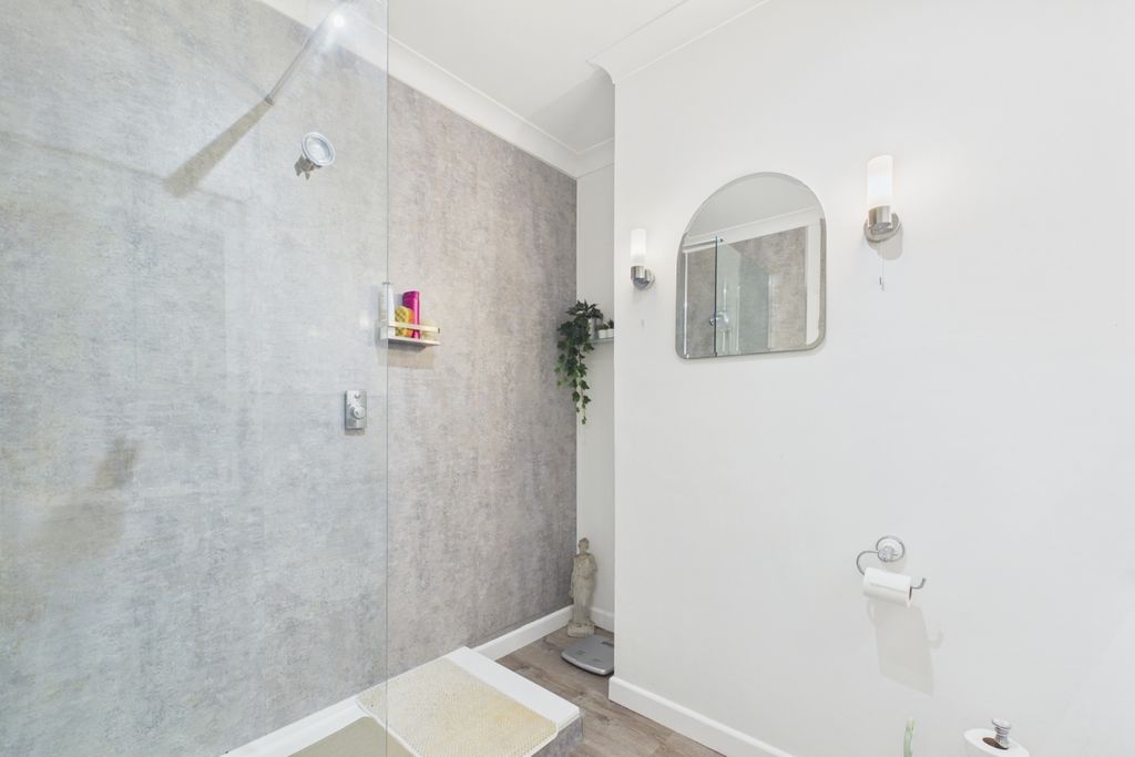 Additional image 10 of 3 bed flat for saleGloucester Road, Ross-On-Wye, Herefordshire HR9