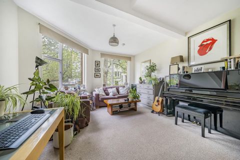 Linden Gardens, Notting Hill W2