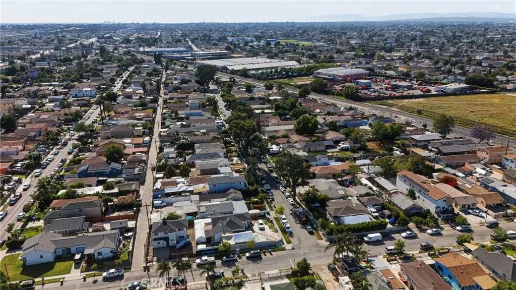 Additional image 33 of 1104 E 111th Drive, Los Angeles, CA 90059