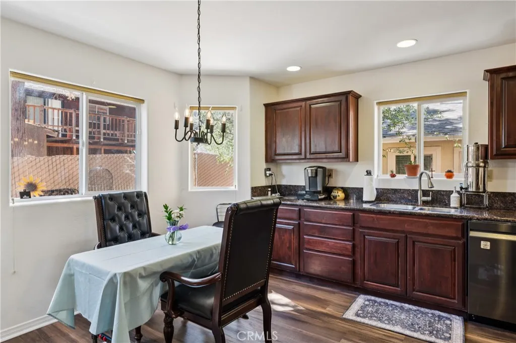 Additional image 13 of 879 Spruce Lane, Sugarloaf, CA 92386