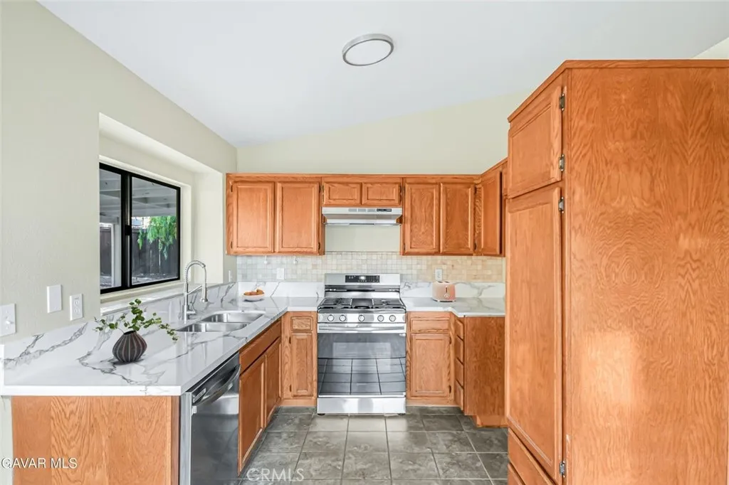 Additional image 5 of 3649 Scherer Drive, Rosamond, CA 93560