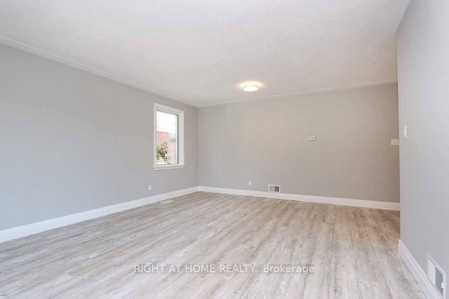 Additional image 6 of Upper-1053 Somerville Street, Oshawa, ON, L1G 4K4