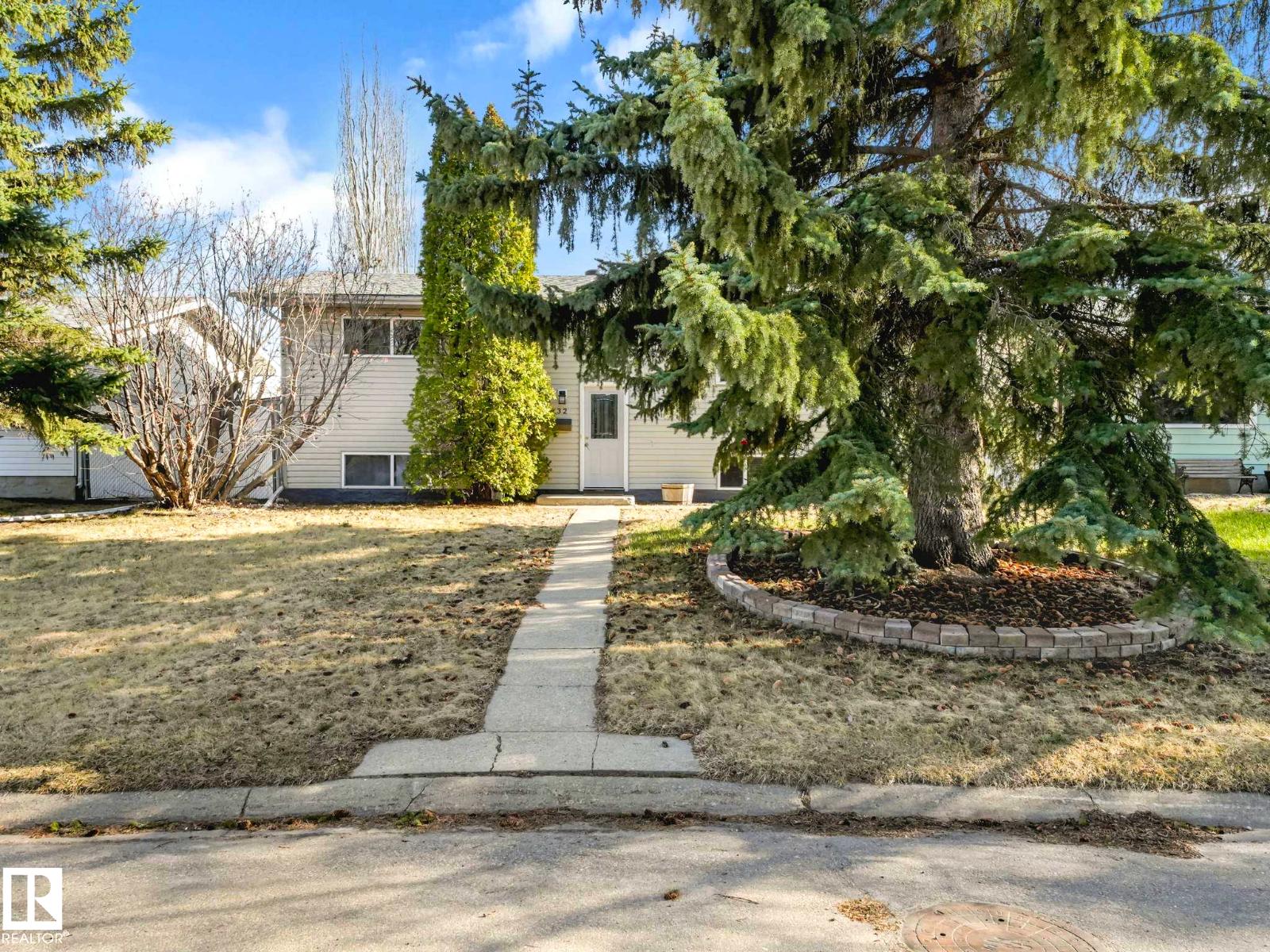 Additional image 2 of 32 Manor Drive, Spruce Grove, AB, T7X2G8