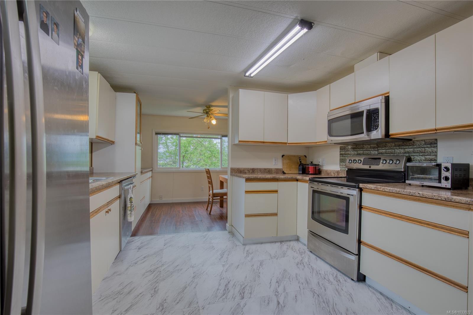 Additional image 4 of 8-80 Fifth Street, Nanaimo, BC, V9R 1N1