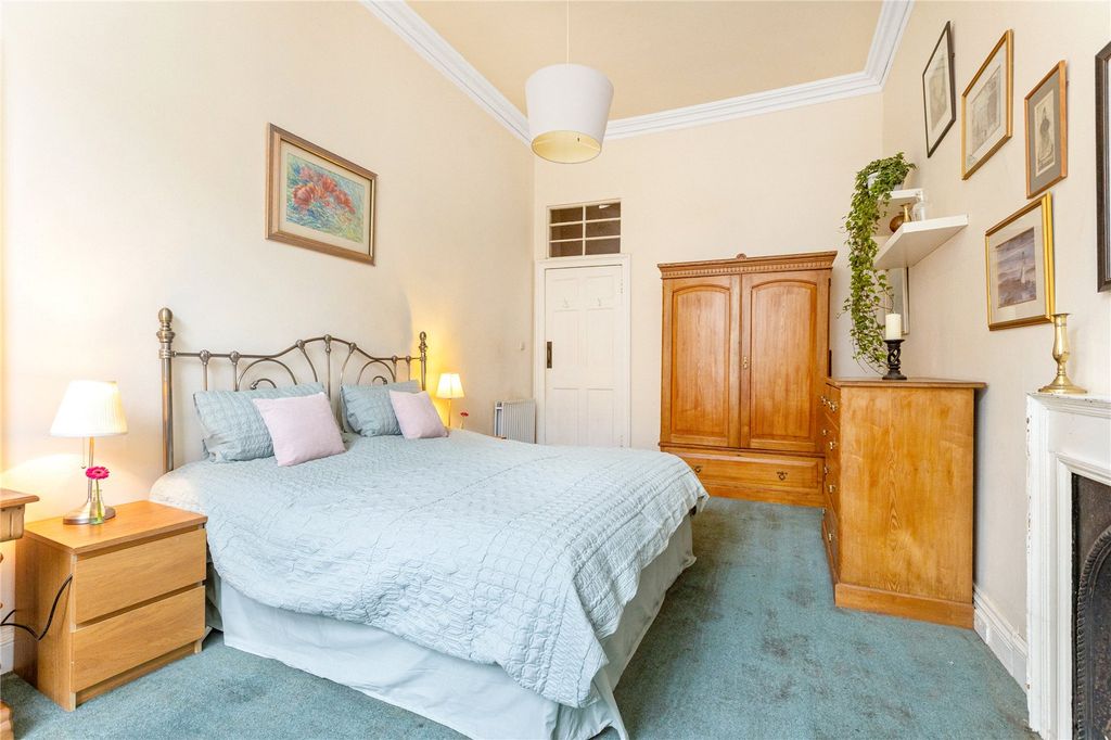 Additional image 11 of 4 bed flat for saleScotland Street, New Town, Edinburgh EH3