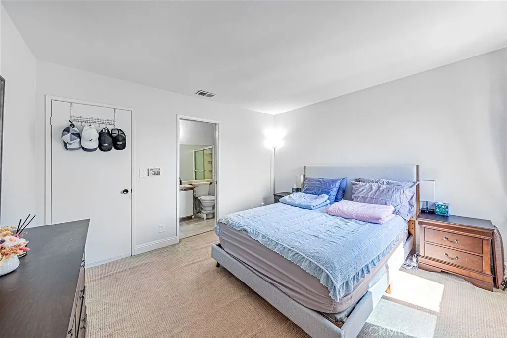 Additional image 11 of 301 W Gladstone Street Unit 13, Azusa, CA 91702