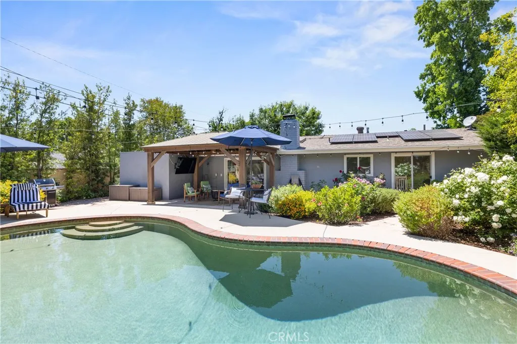 Additional image 96 of 8420 Cozycroft Ave, Winnetka, CA 91306