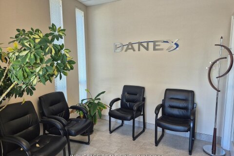 Additional image 8 of #1-1080 Tristar Drive, Mississauga, ON, L5T 1P1