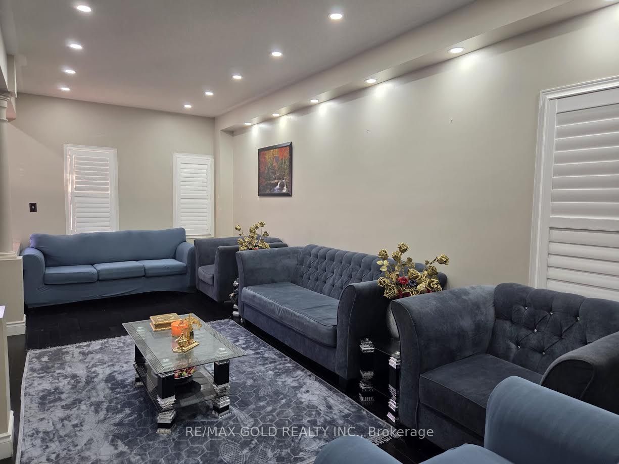 69 Personna Circle, Brampton, ON, L6X 0S9 photo 5