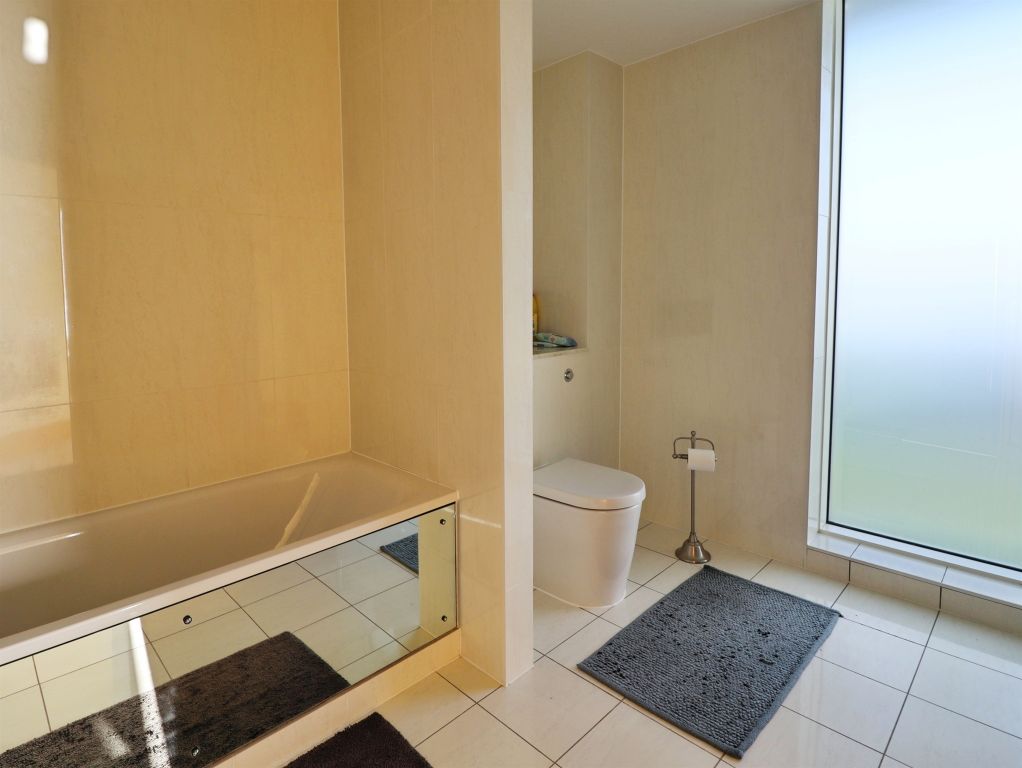 Additional image 18 of 2 bed flat for saleHayes Road, Sully, Penarth CF64